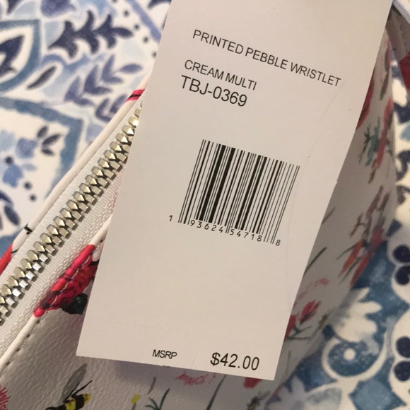 XL Wristlet - Picture 3 of 6